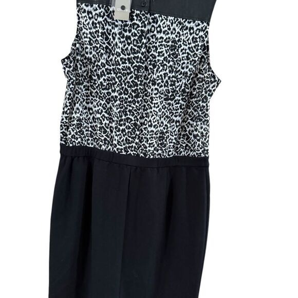 Chico's Black and White Sheath Dress Sleeveless Crew Neck - Picture 2 of 9